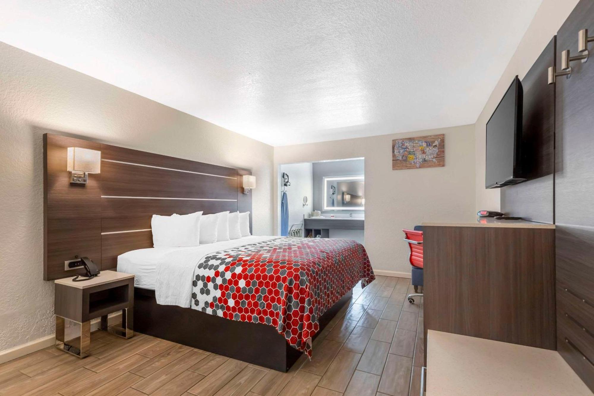 Econo & Near Lackland Afb 2* San Antonio