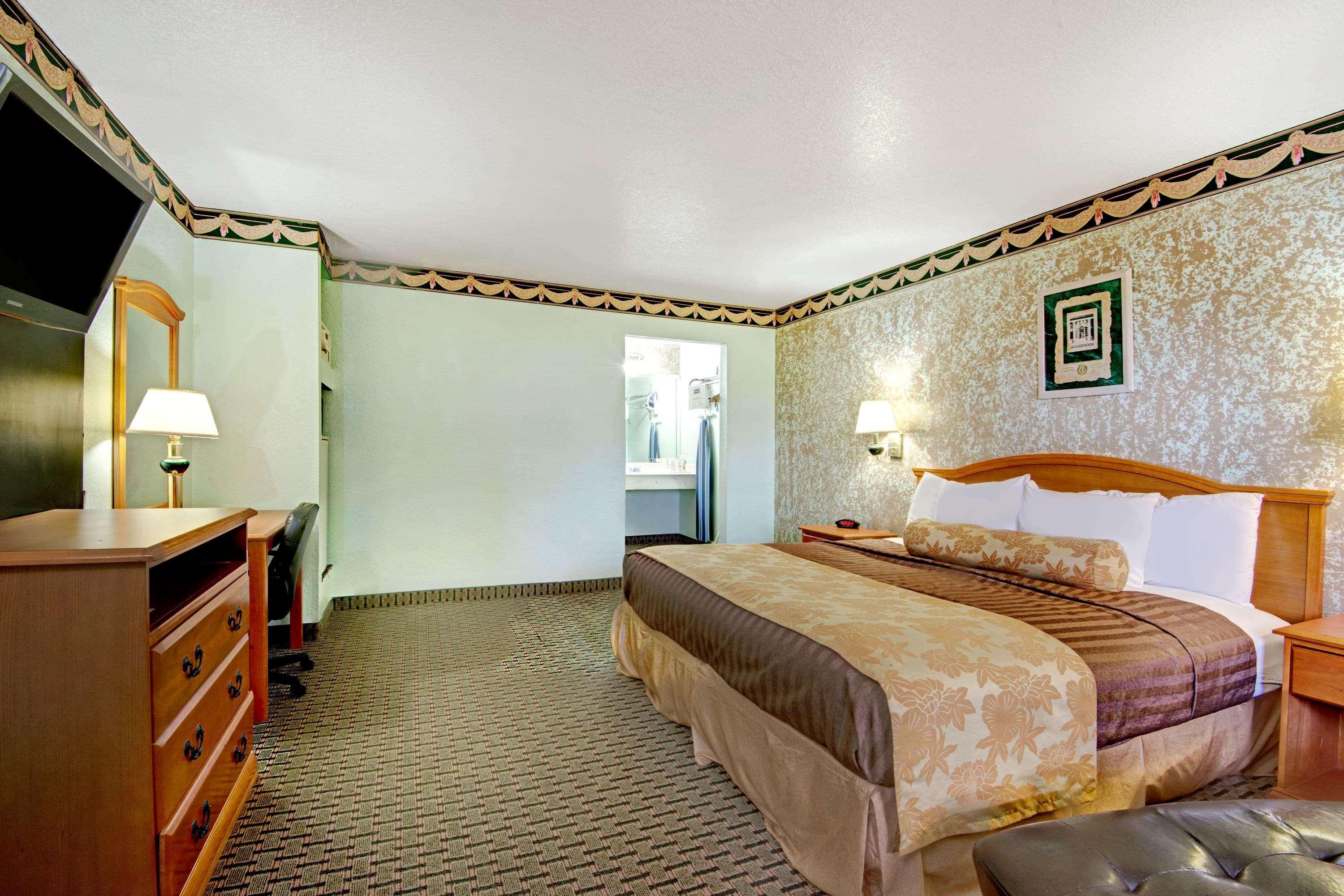 Econo & Near Lackland Afb Hotel 2*