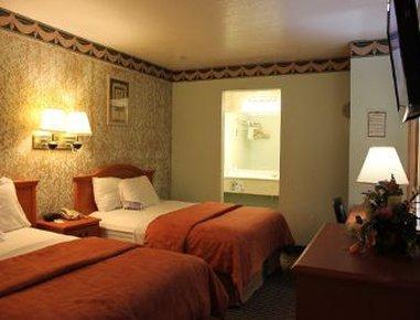 Hotel Econo & Near Lackland Afb