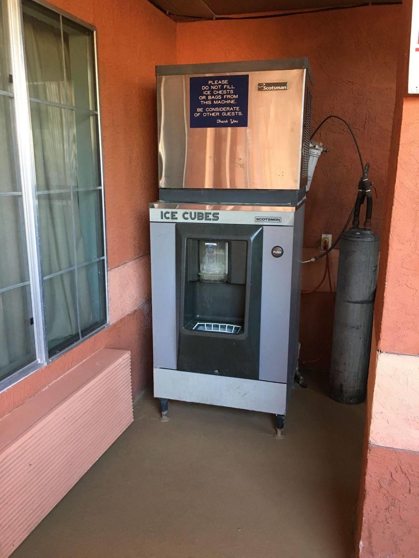 Hotel Econo & Near Lackland Afb San Antonio